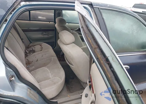 2000 Mercury Grand Marquis Ls z USA, uszkodzony, nr VIN 2MEFM75W7YX736790